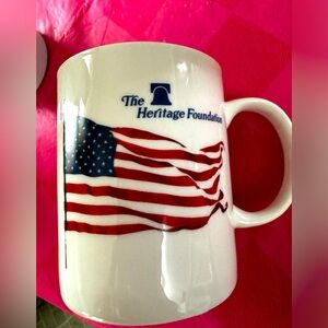 Ceramic mug The Heritage Foundation American flag